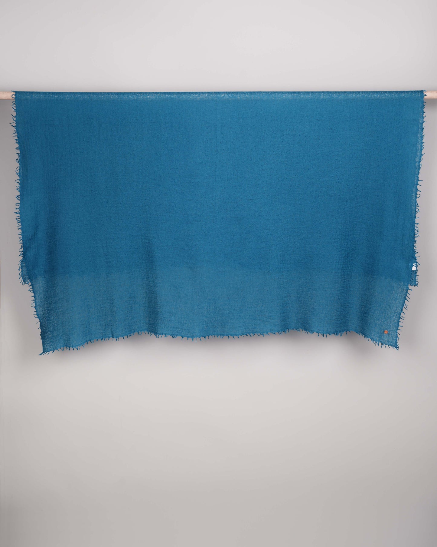 Eco-Shahtoosh Carré deep water