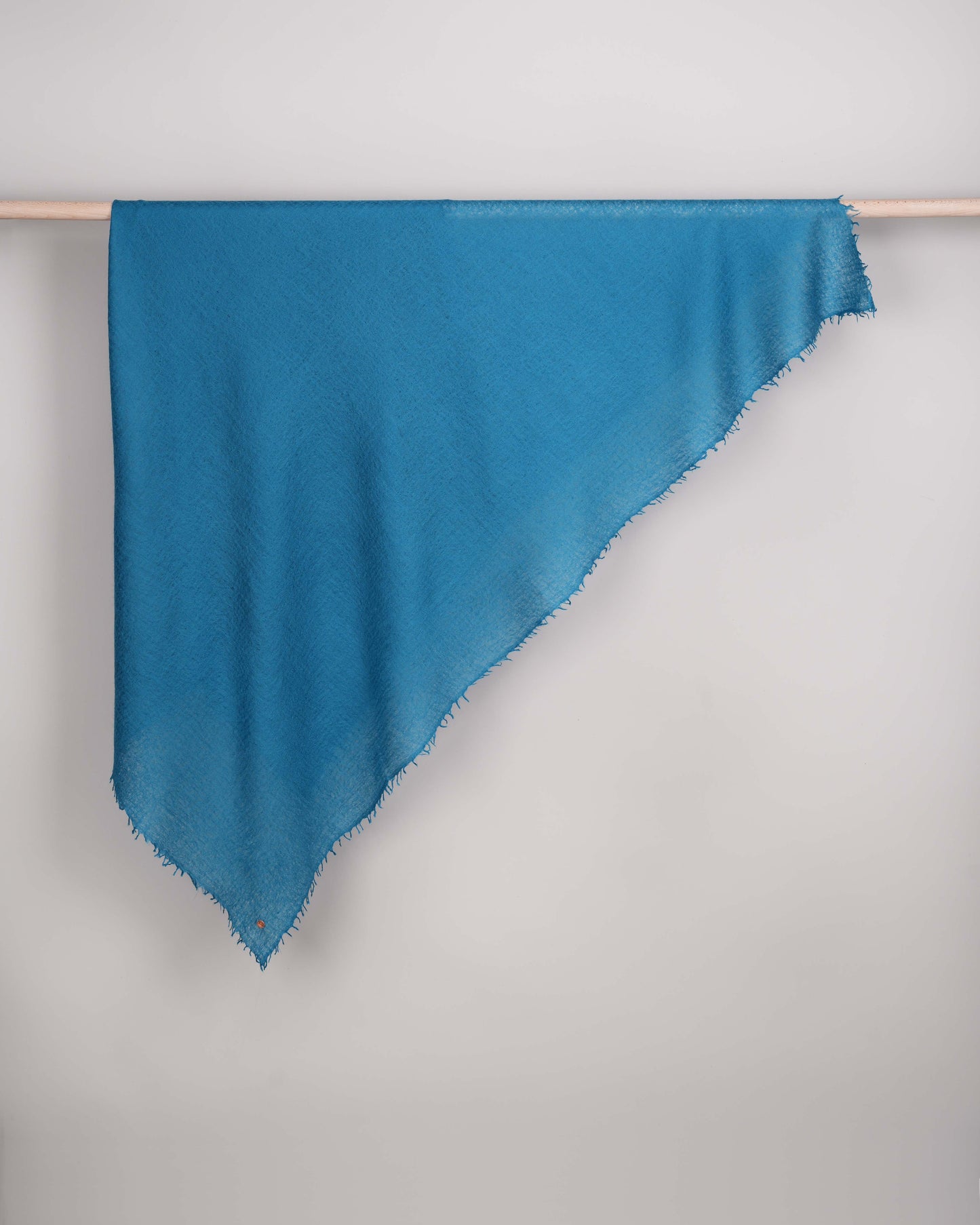 Eco-Shahtoosh Carré deep water