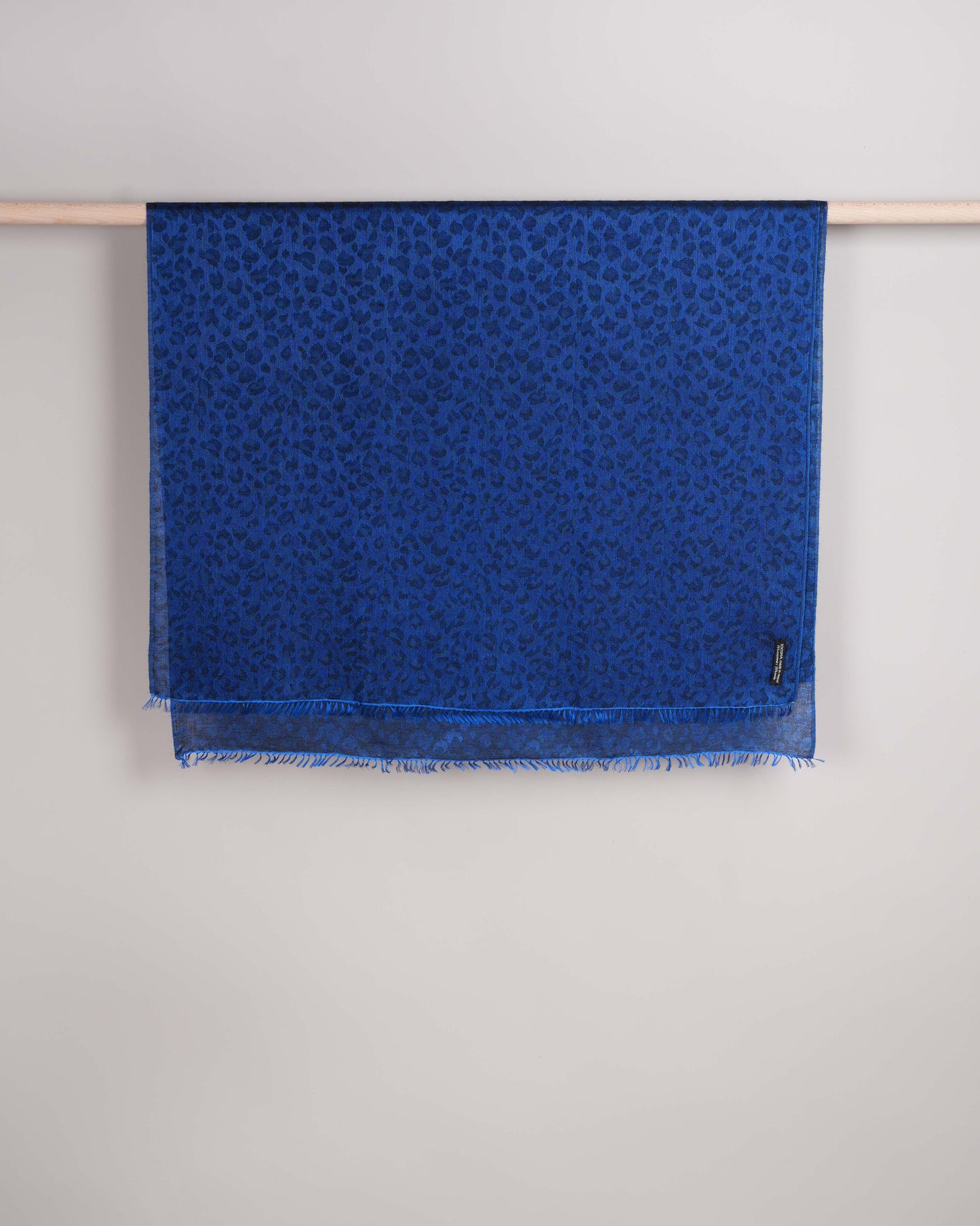 Water-Pashmina Leopard strong blue