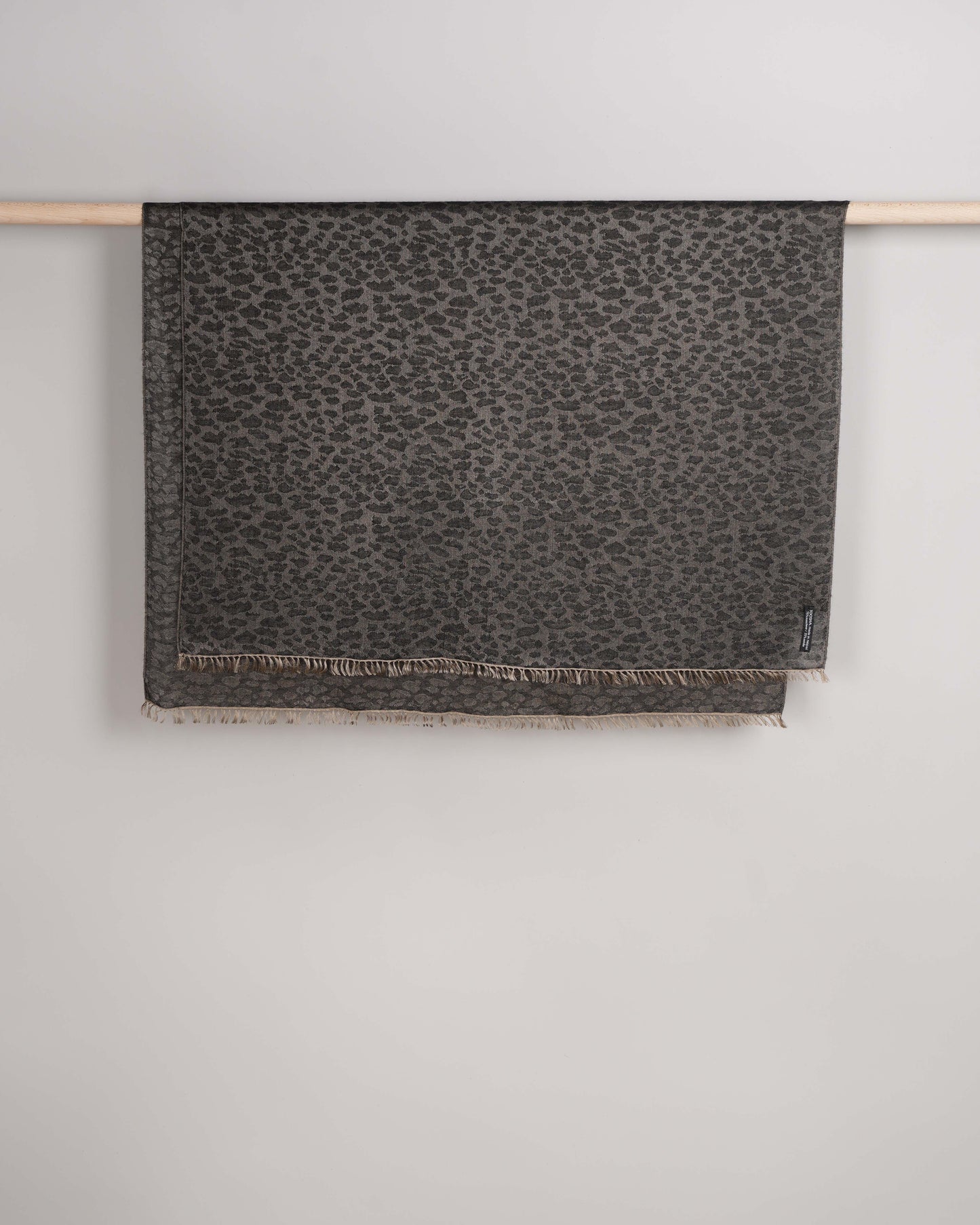 Water-Pashmina Leopard stucco