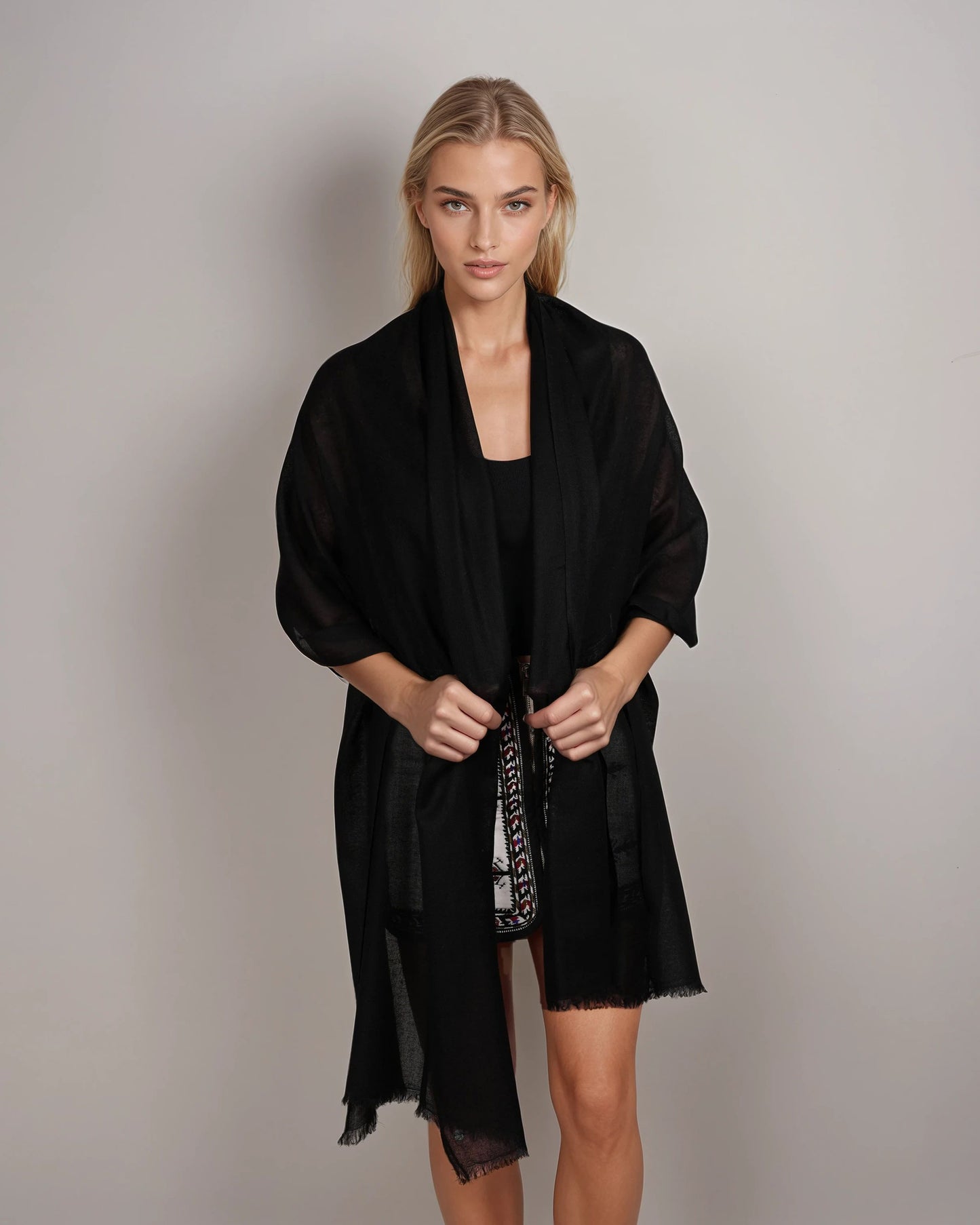 Hot Pashmina black