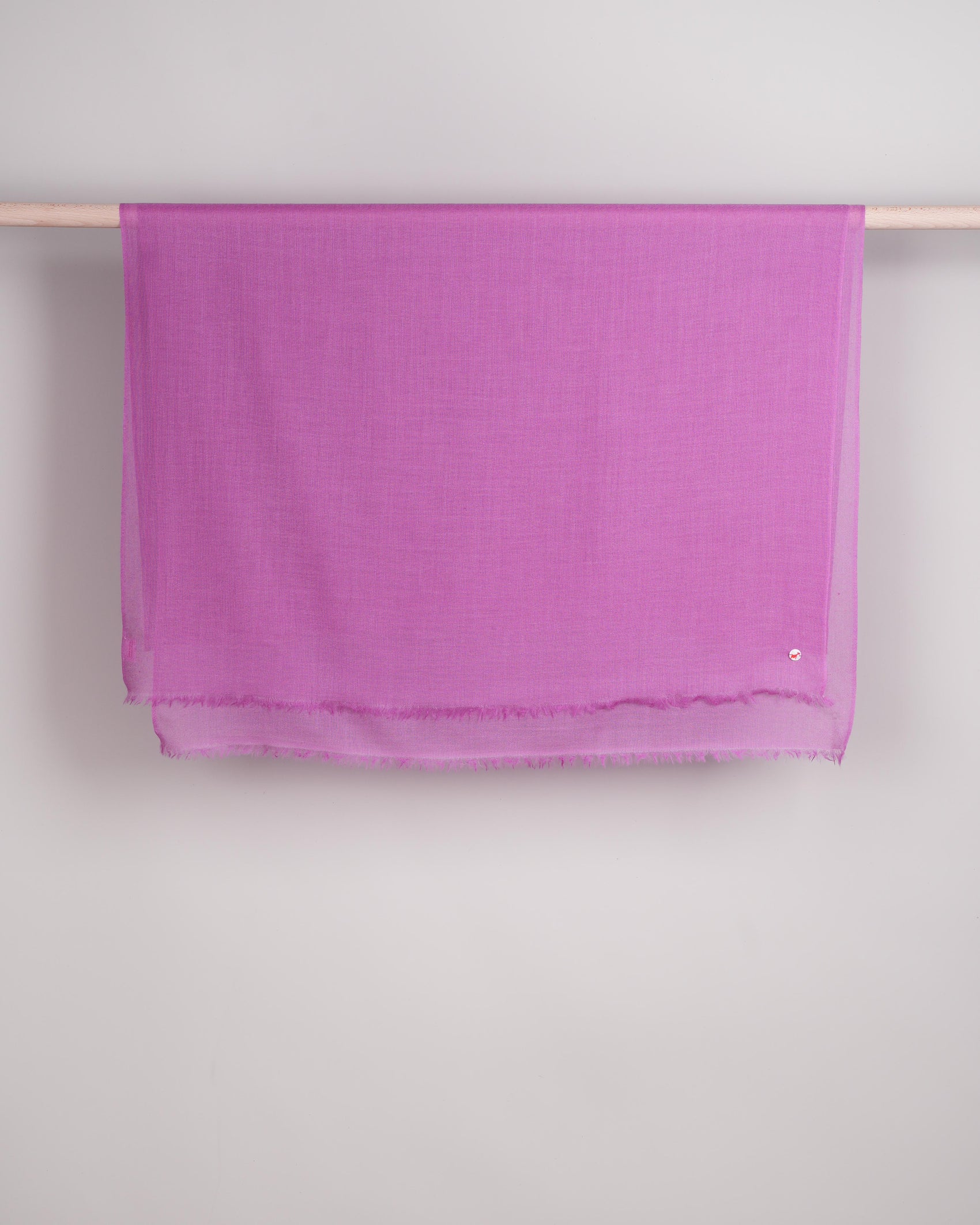 Hot Pashmina radiant orchid