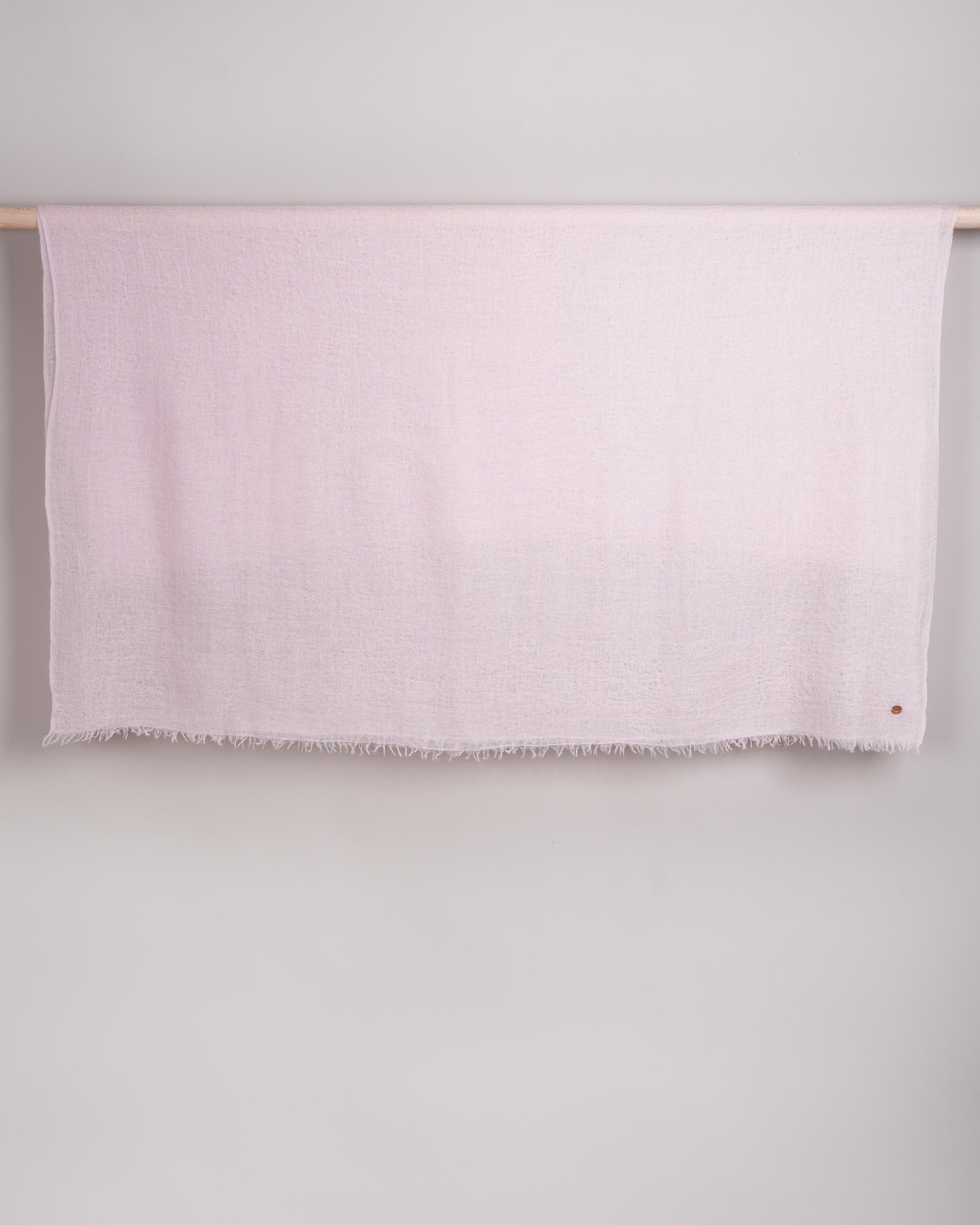 Eco-Shahtoosh barely pink