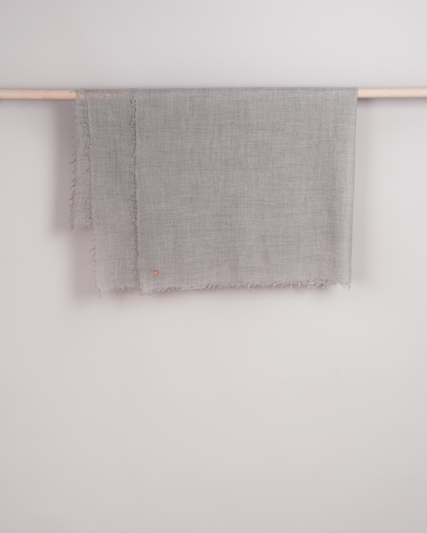 Eco-Shahtoosh Carré light grey