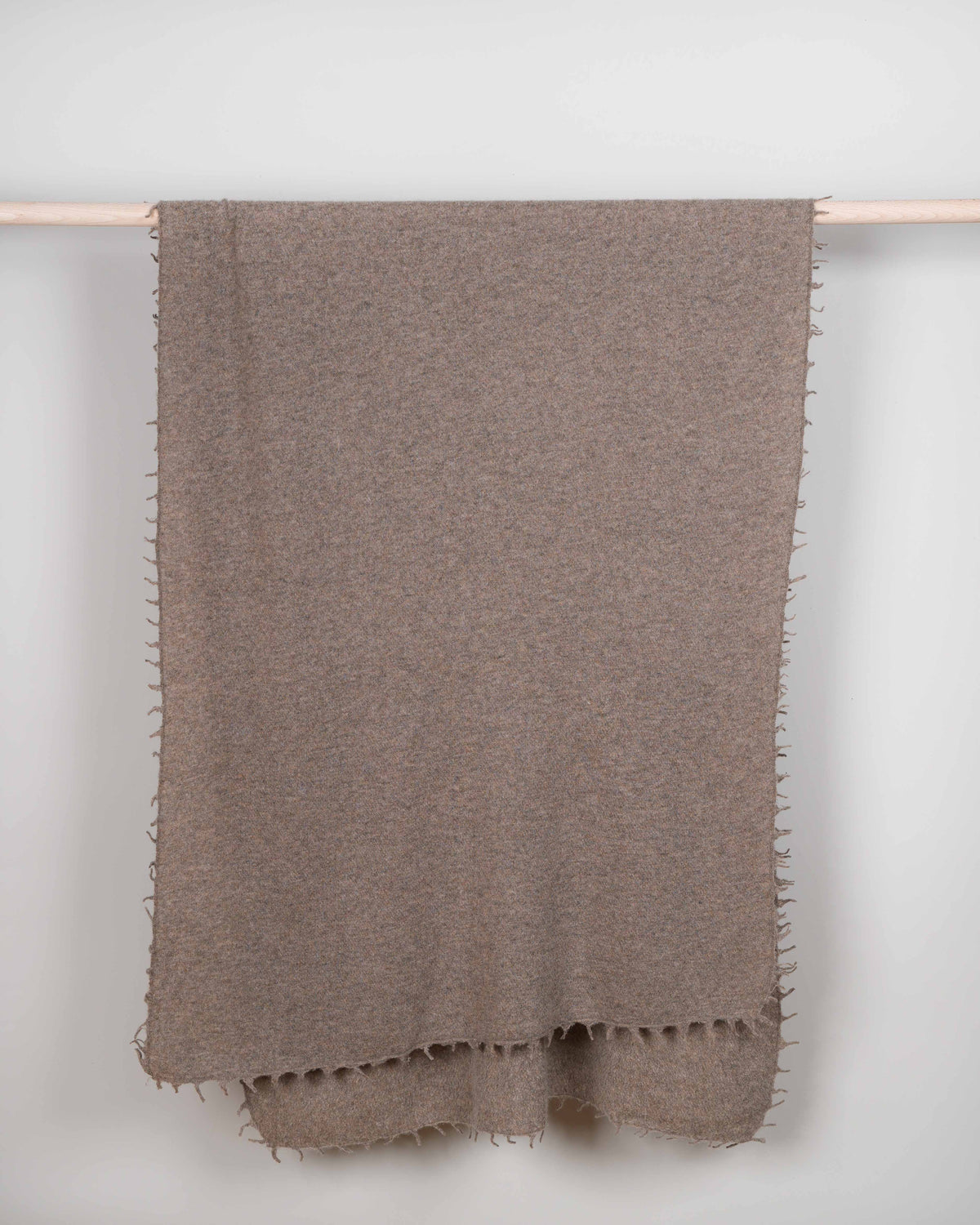 Kuma Fuyu Pashmina natural coffee
