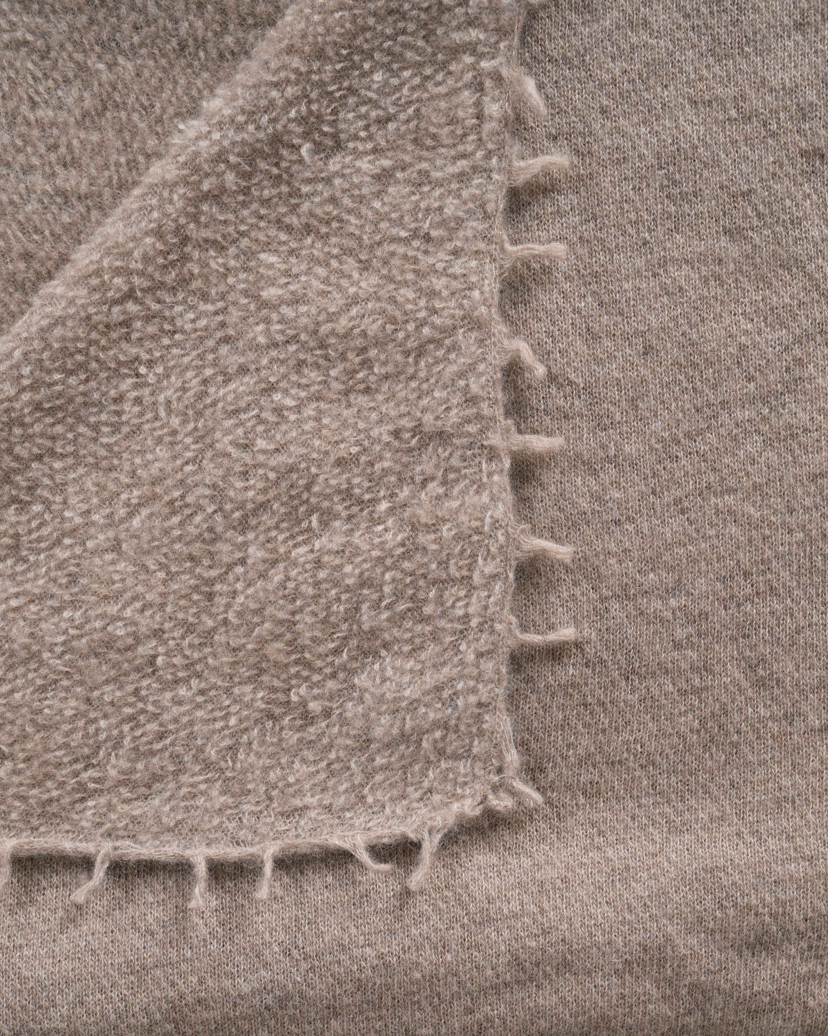 Kuma Fuyu Pashmina natural coffee light