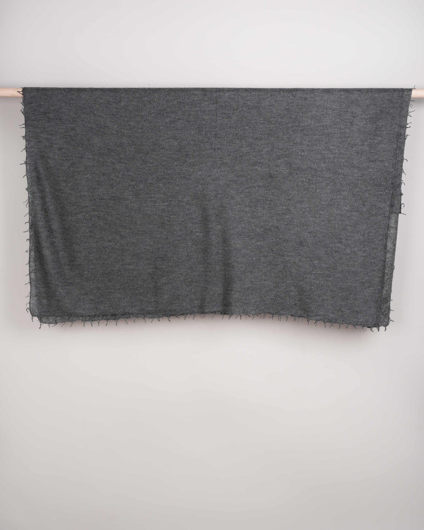 Kuma Pashmina charcoal melange