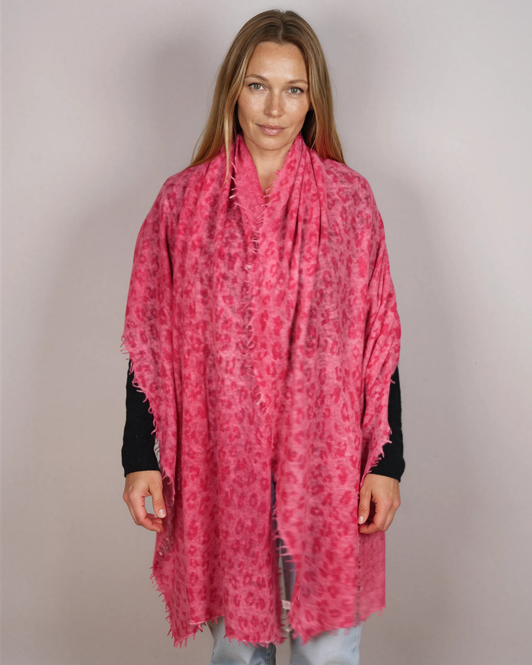 Leopard Pashmina Flamingo Pink