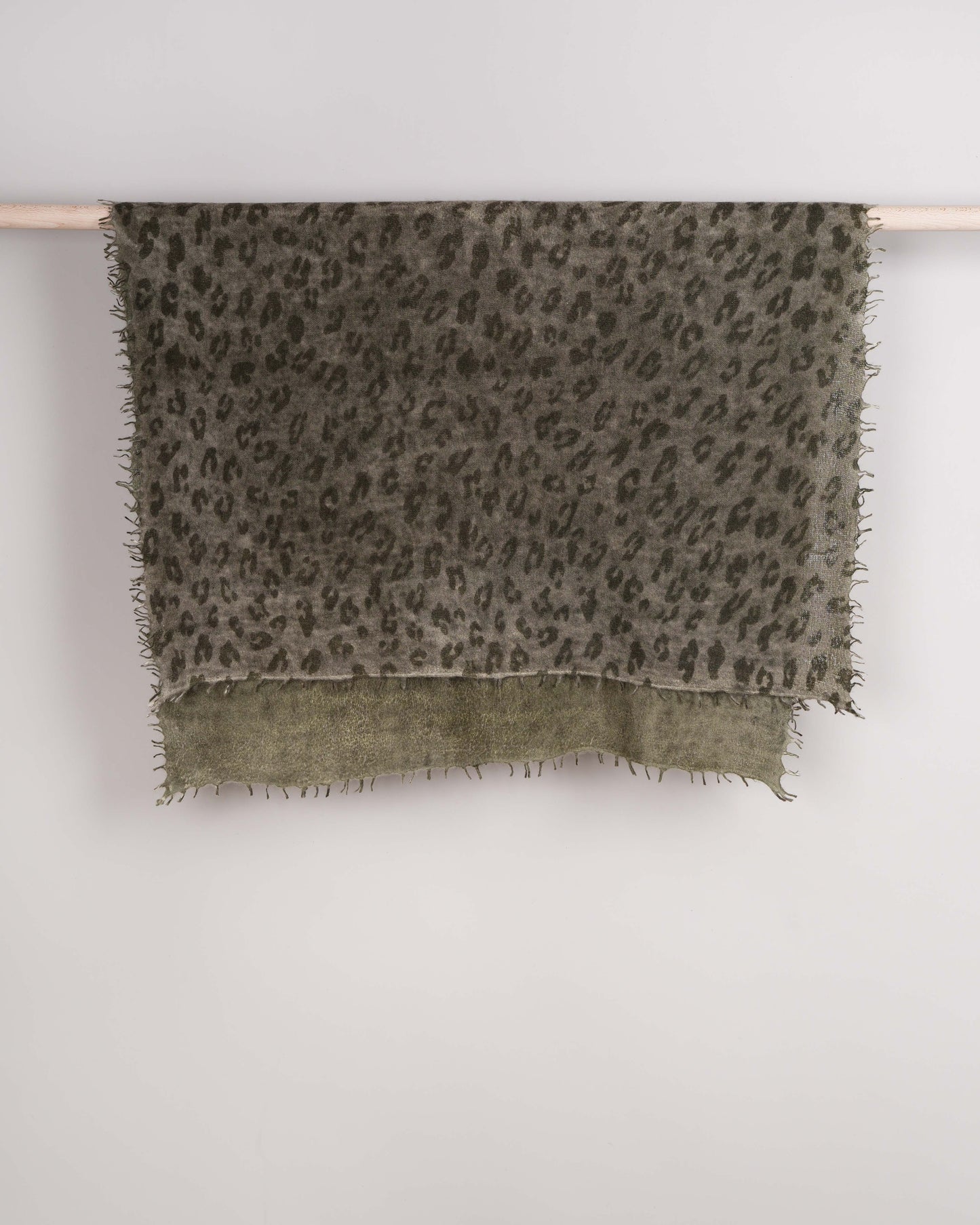 Leopard Pashmina Military Olive