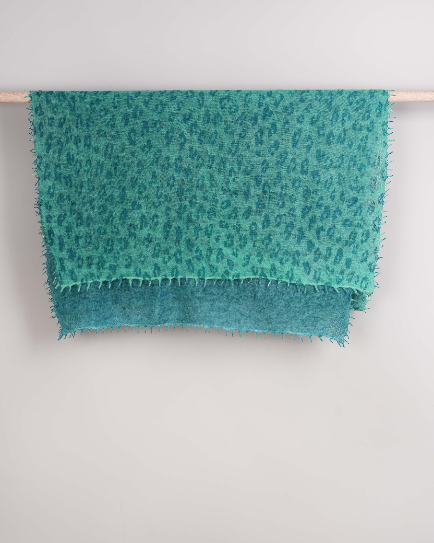 Leopard Pashmina Pool Green