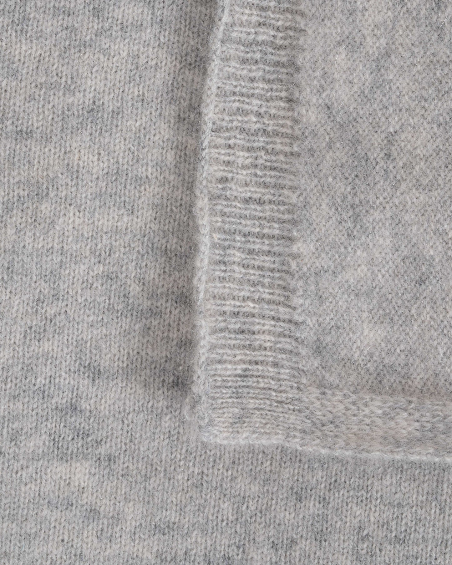 Mori Strickstola Light Gray