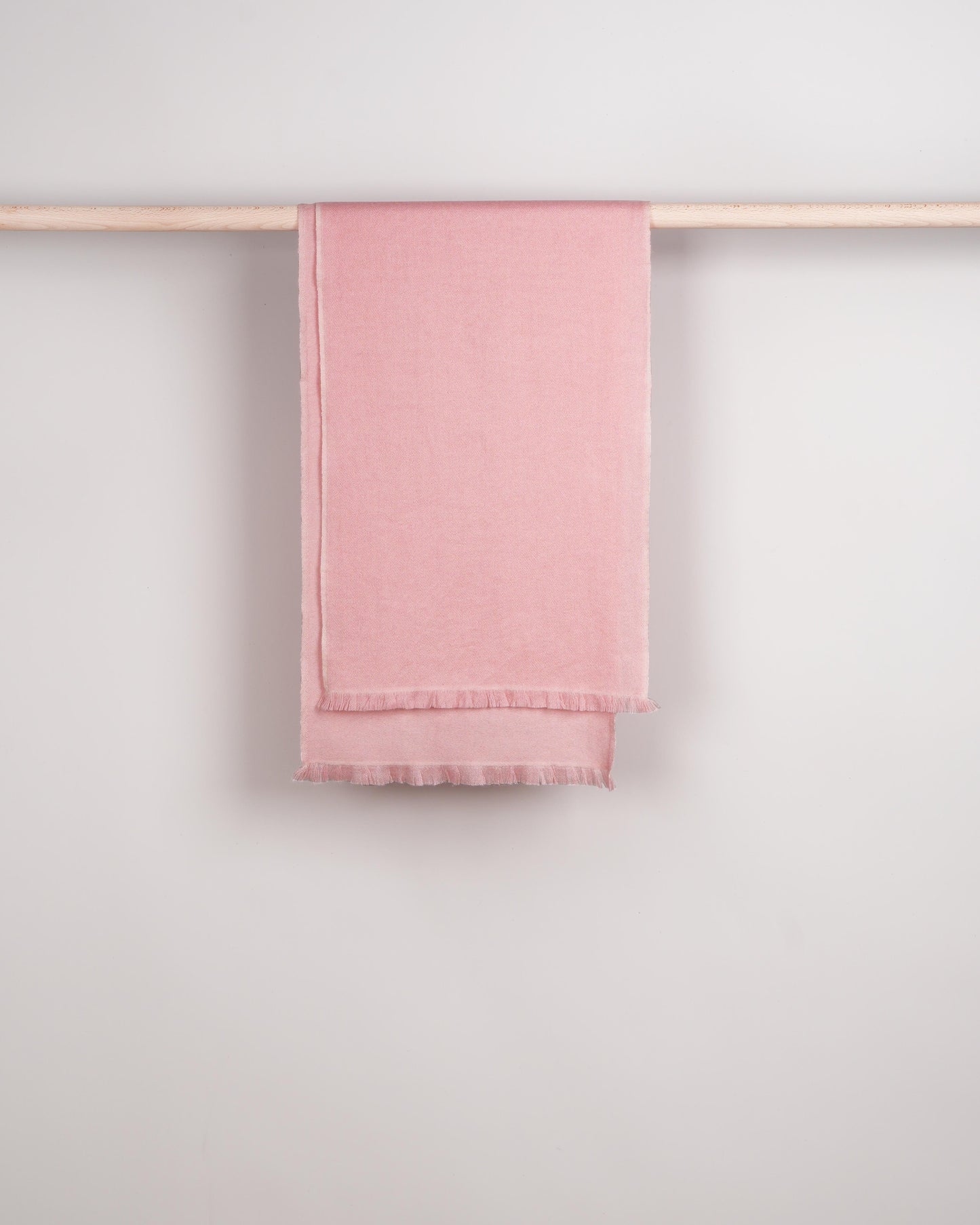 Nara Pashmina powder pink