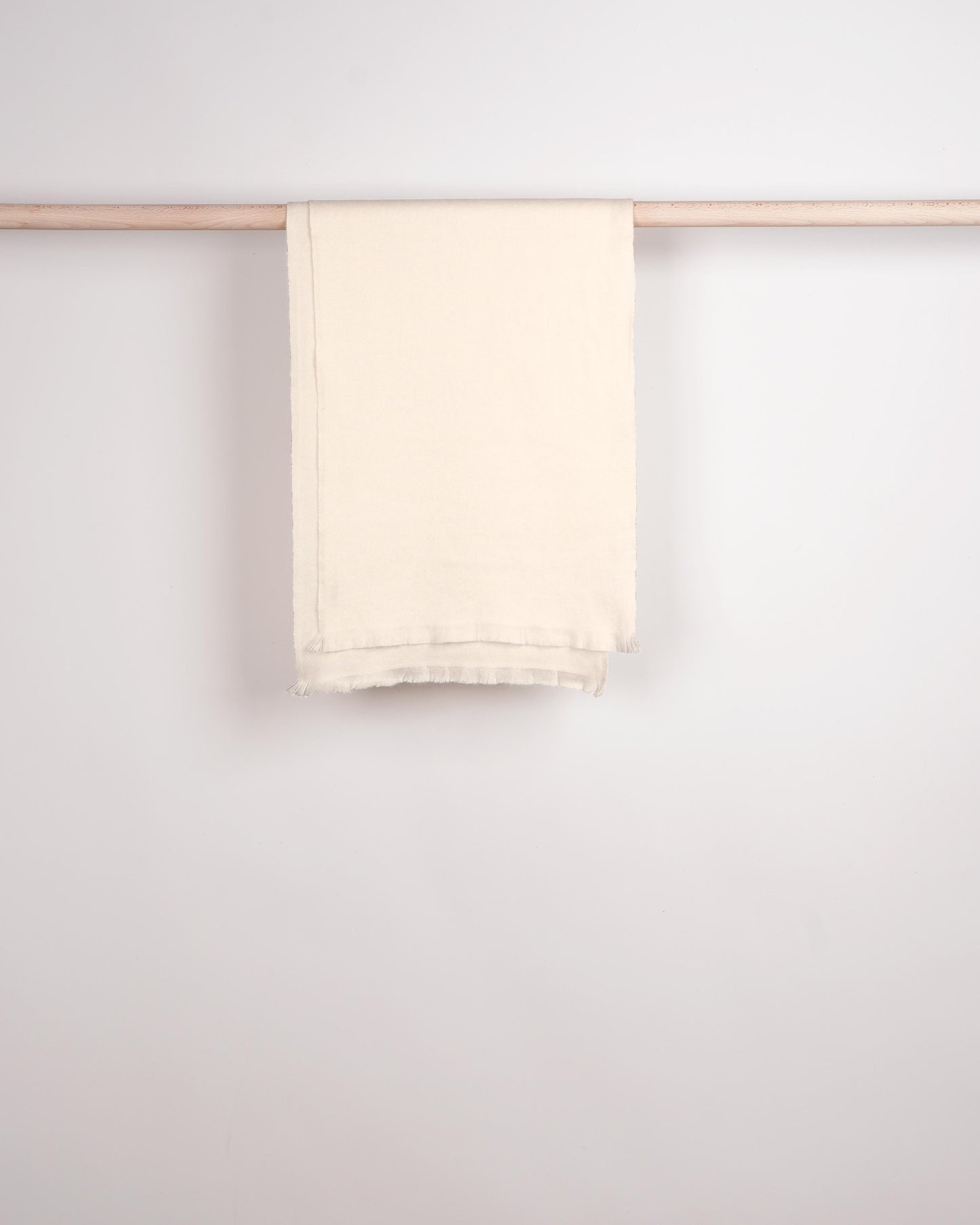 Nara Pashmina wool white