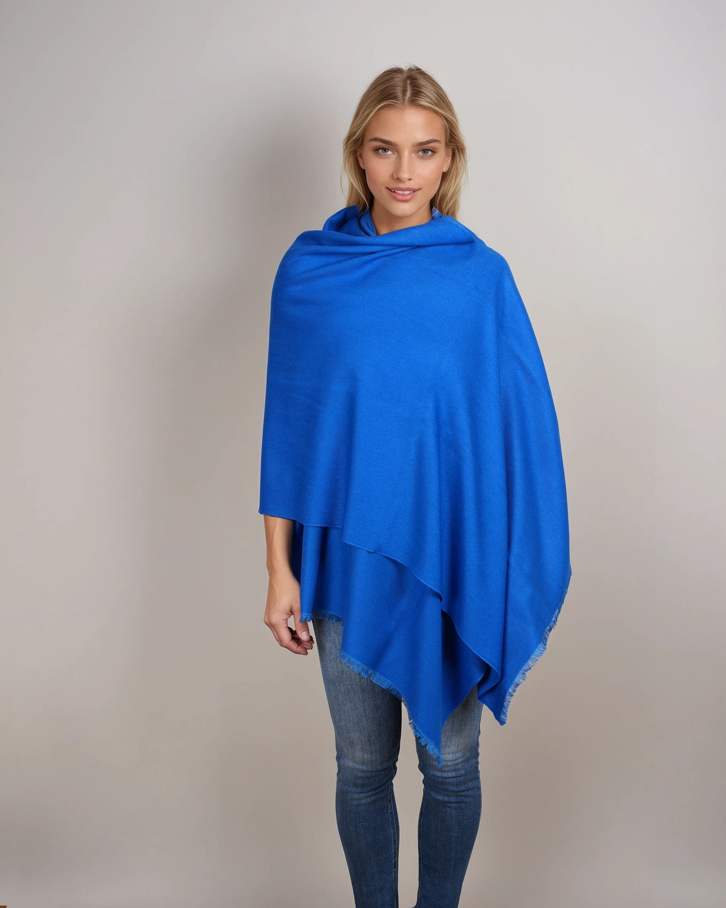 Pashmina Couture dazzling blue