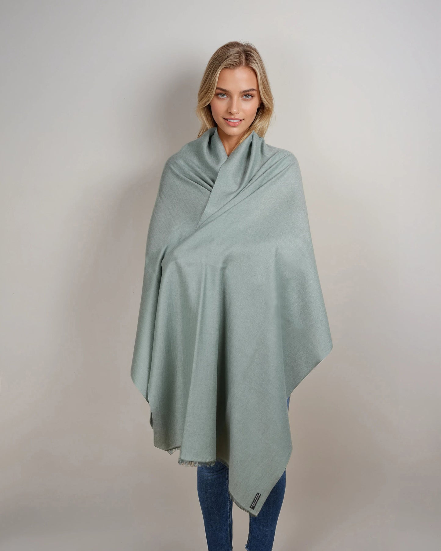 Pashmina Couture iceberg green