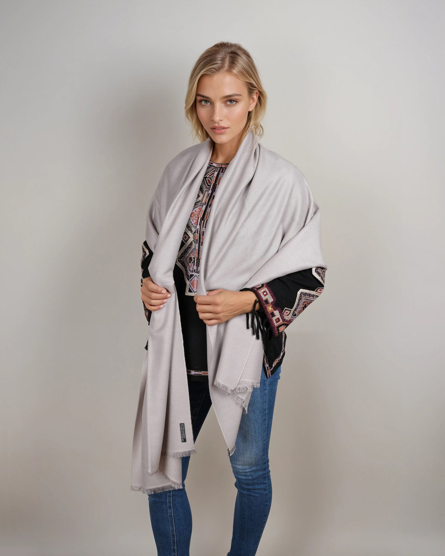 Pashmina Couture silver cloud