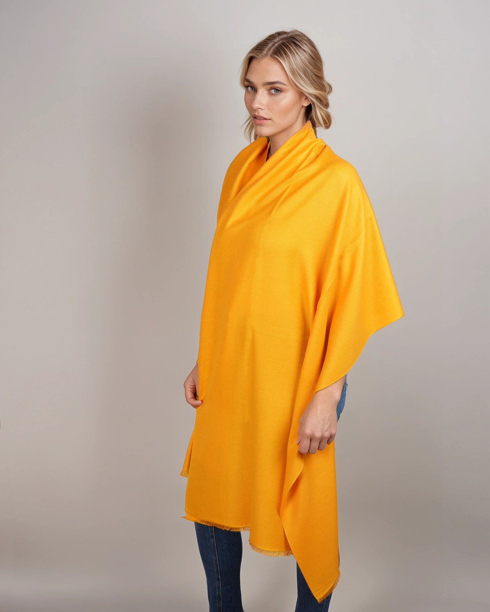 Pashmina Couture tibetan yellow