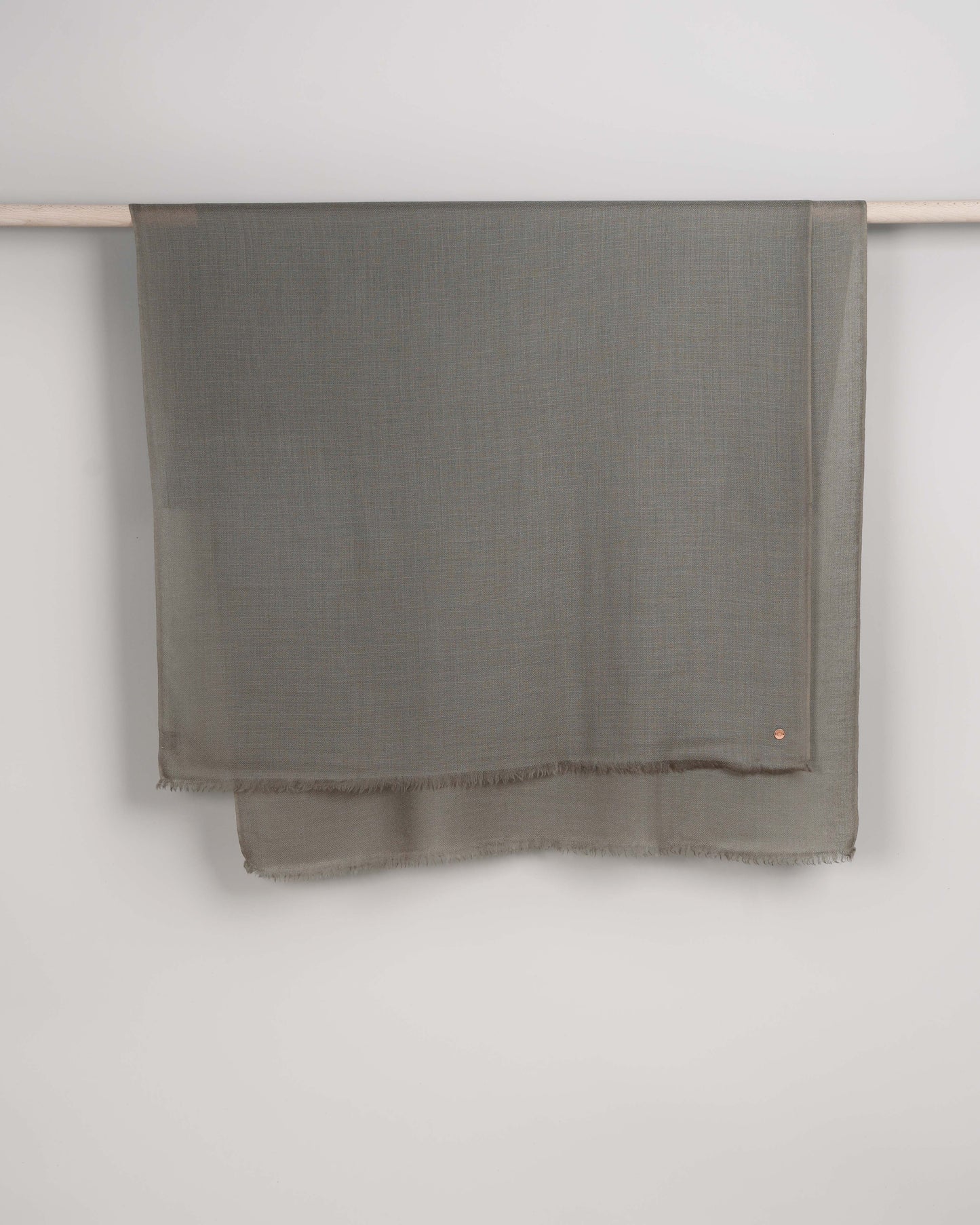 Ring-Pashmina moon rock