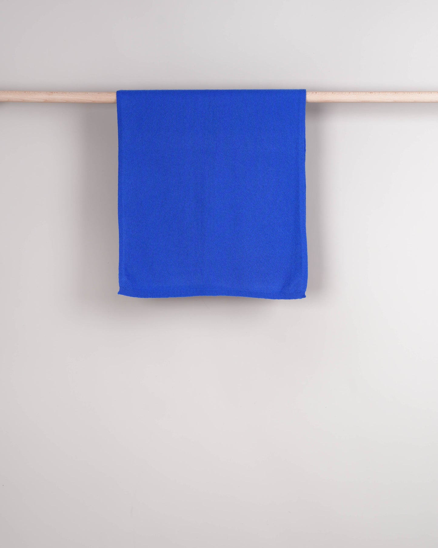 Mori Strickschal Royal Blue