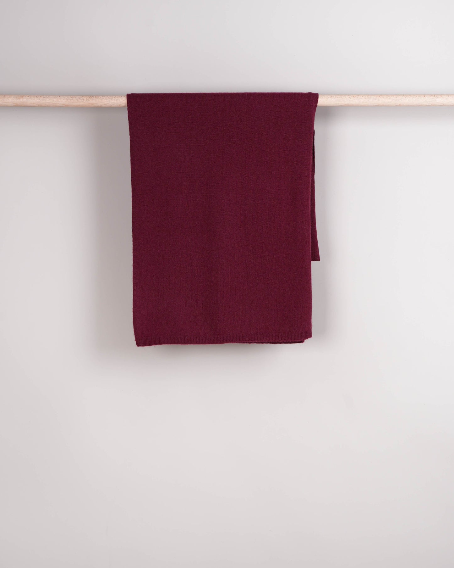 Mori Strickschal Tibetan Red