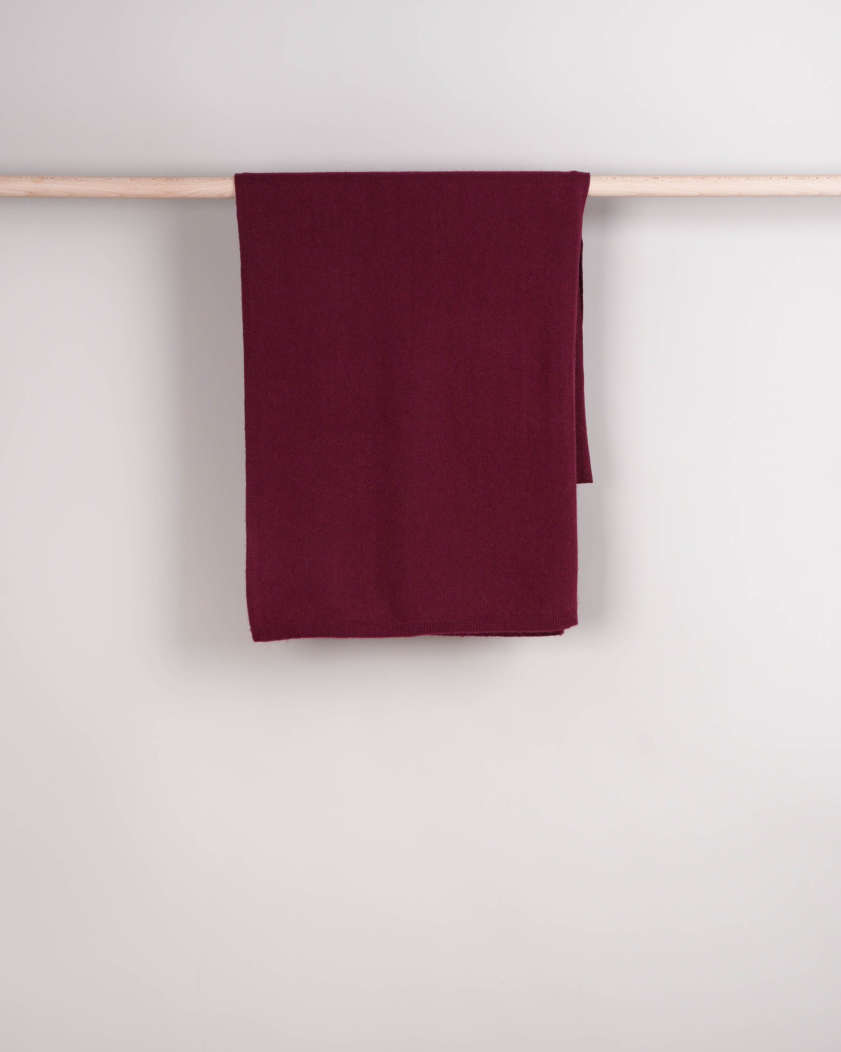 Mori Strickschal Tibetan Red