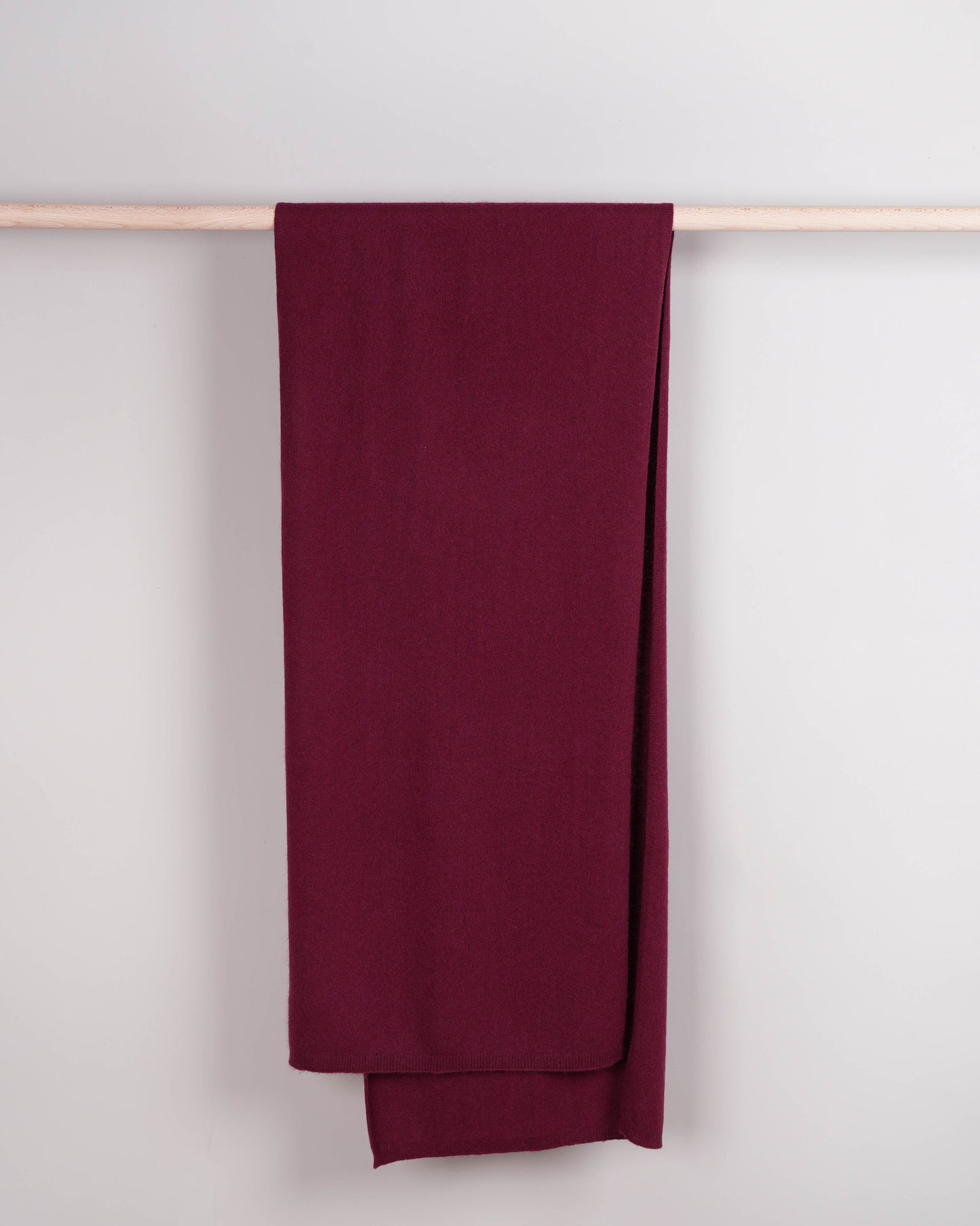 Mori Strickschal Tibetan Red