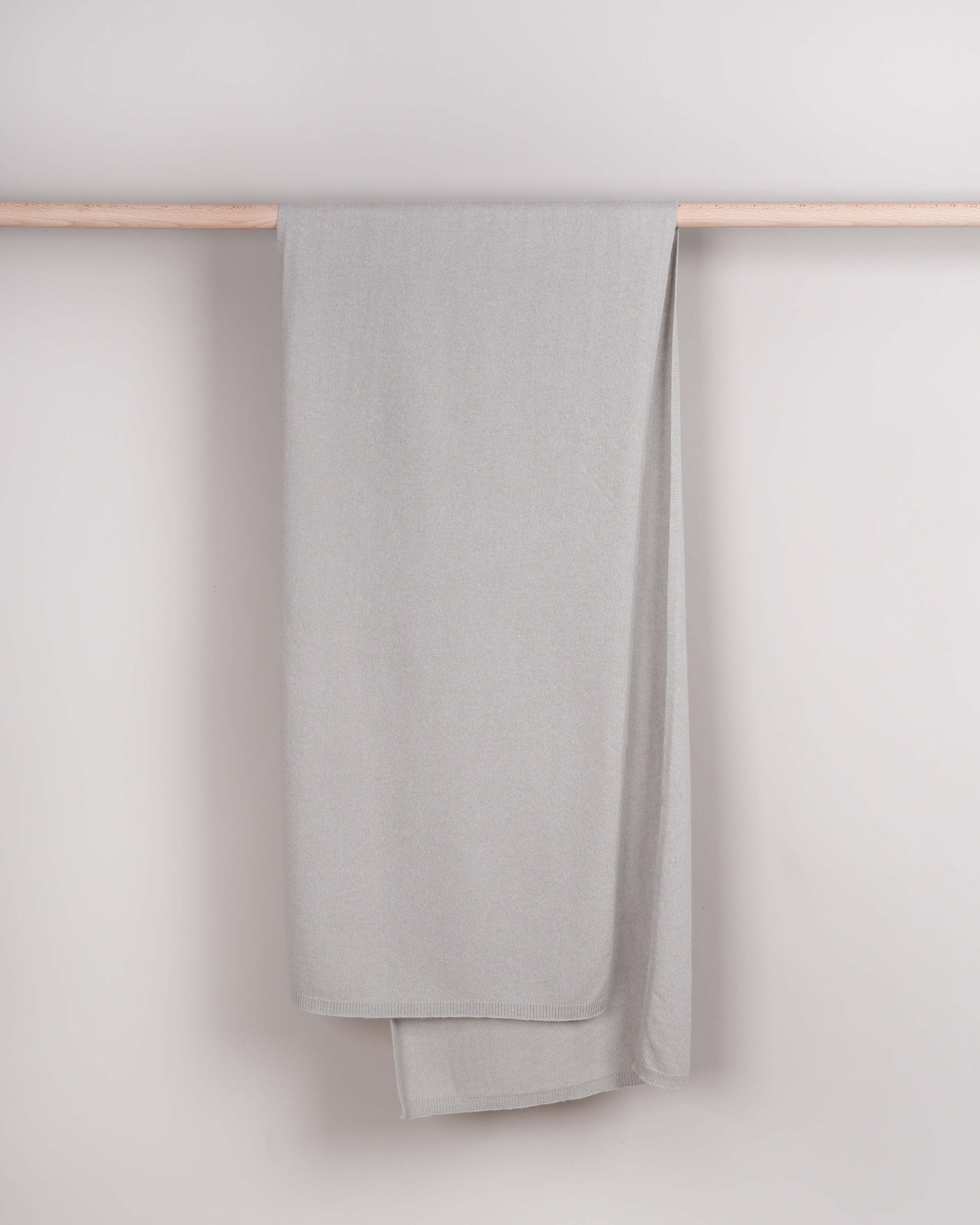 Mori Strickschal White Sand