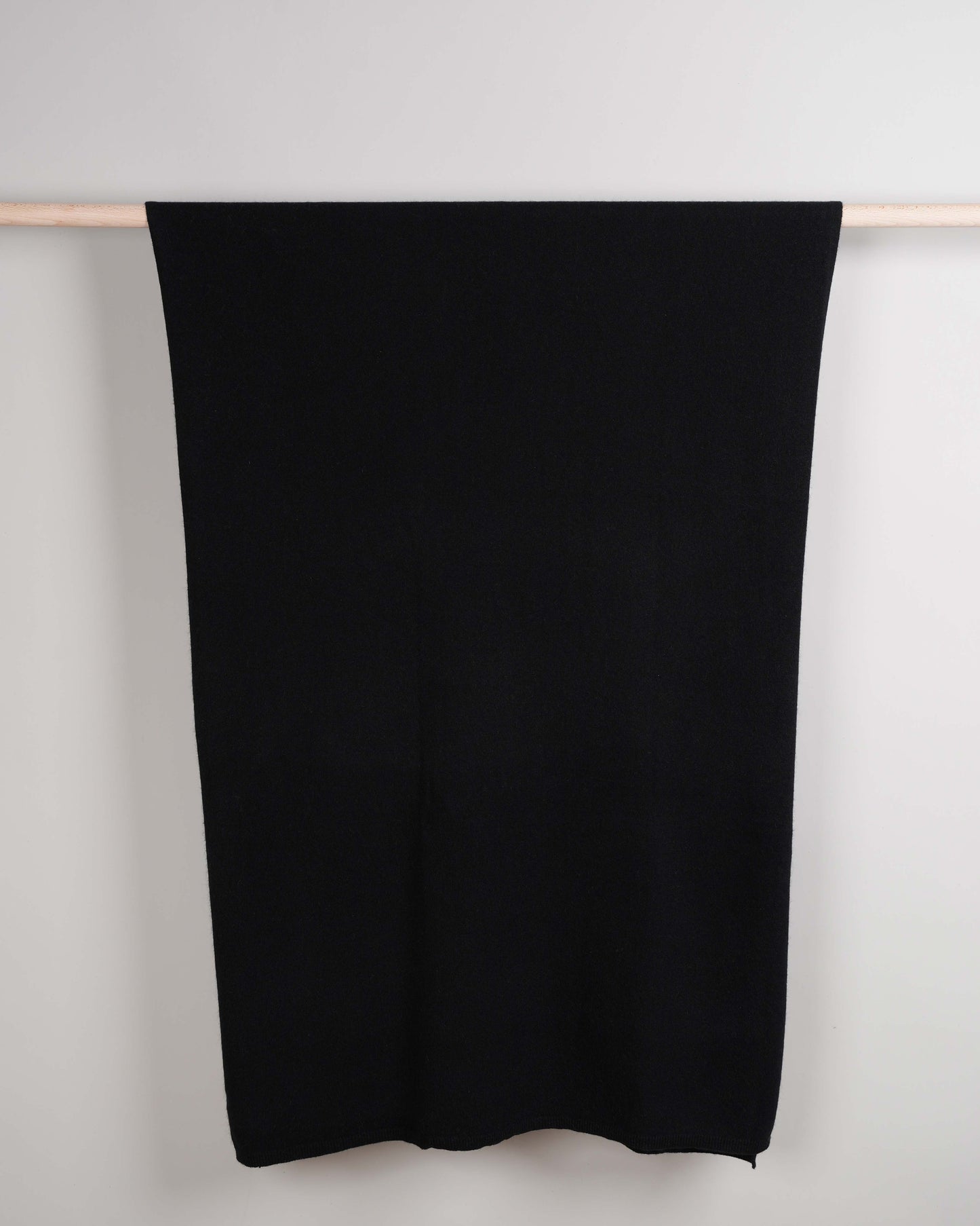 Mori Strickstola Black