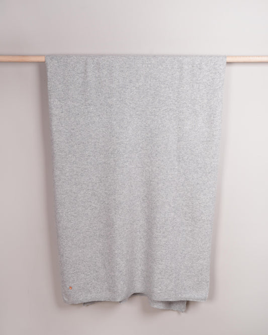 Strickschal Thakani light grey