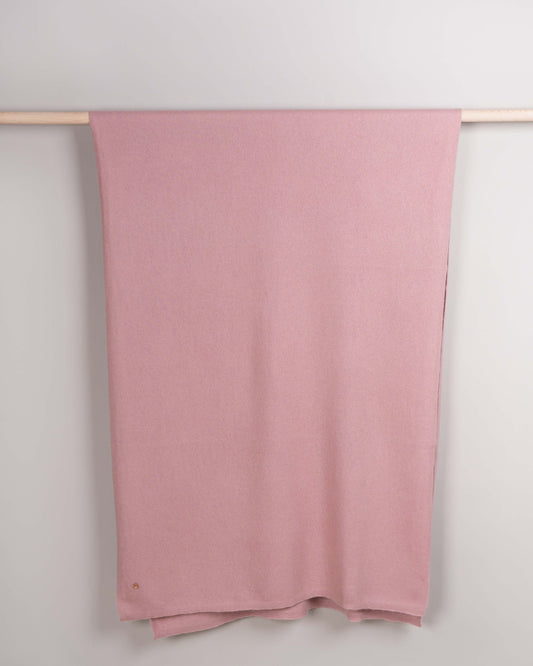 Strickschal Thakani rose dawn