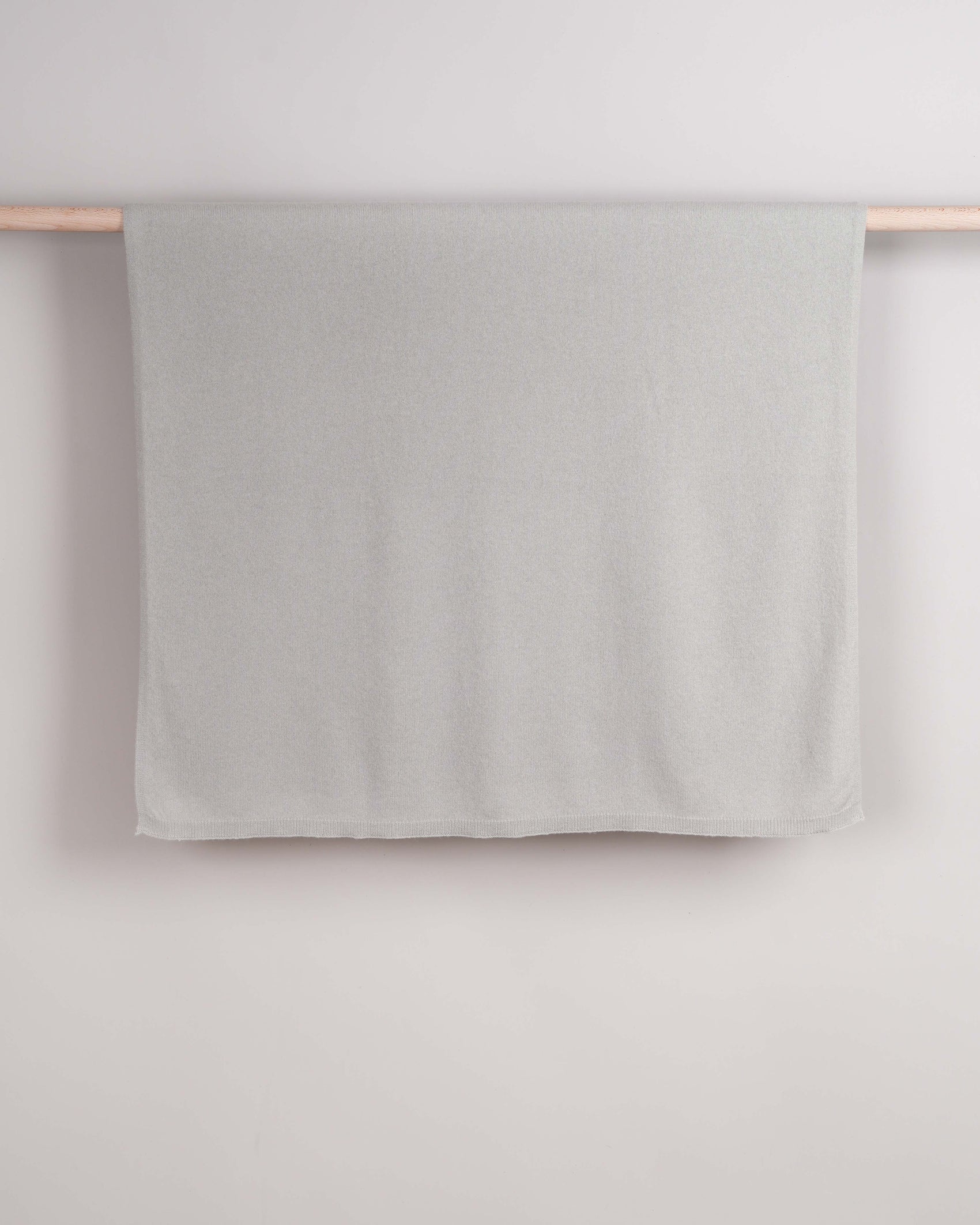 Mori Strickstola White Sand