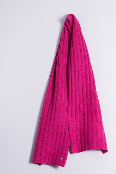 Cable Stitch Shawl 100% Cashmere raspberry