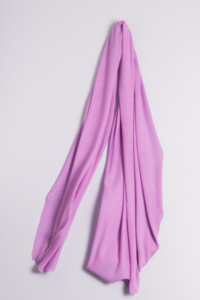 Fine knit cashmere stole viola